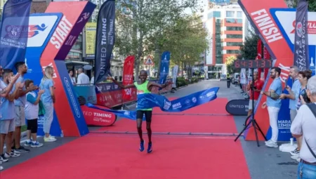 13. Uluslararası Dokuz Eylül İzmir Yarı Maratonu için kayıtlar başladı